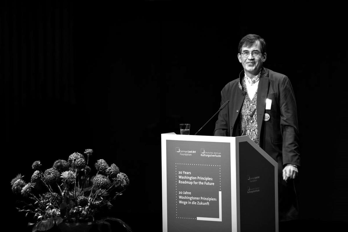 Leonhard Weidinger at the lectern